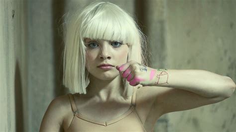 Maddie Ziegler: Así se ve hoy la niña del video Chandelier de Sia — Rock&Pop