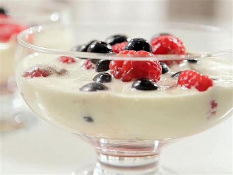 Berries with Italian Custard Recipe | Sandra Lee | Food Network