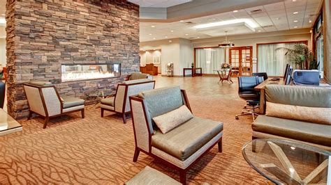 DoubleTree by Hilton Flagstaff - Discover Flagstaff