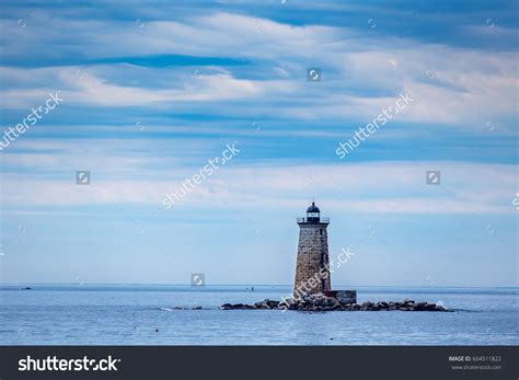 stock-photo-whaleback-light-is-a-historic-lighthouse-marking-the-mouth ...