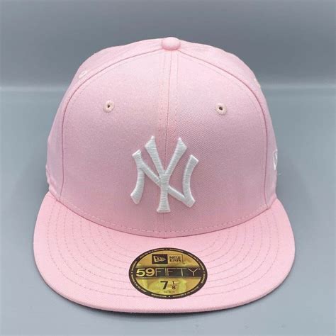 New Era New York Yankees Pink 59Fifty Fitted Hat