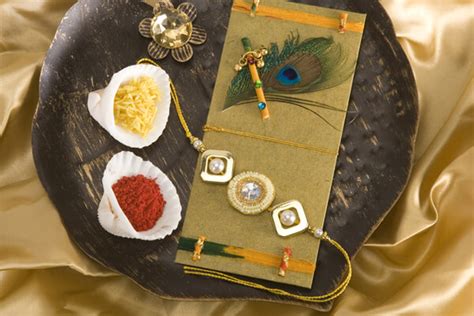 15+ Best Ways to decorate Thali for Rakhi Rakshabandhan - K4 Craft