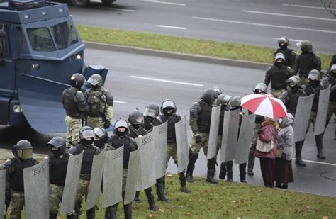 Thousands rally in Belarus after opposition protester's death