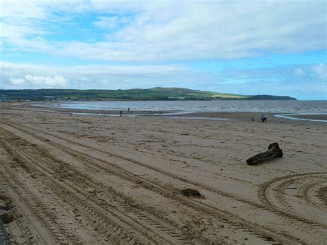 Ayr (South) Beach photos | UK Beach Guide