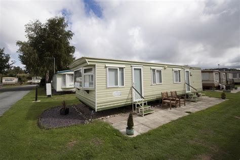 Poppyfields Caravan Park, Suffolk, UK IP27 0TU - Your Parks