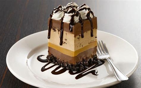 "Mile High Mud Pie" from Montana's. Espresso Chocolate Flake Ice Cream ...