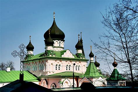 Pokrovsky temple of the Holy Virgin Protection Convent. Kyiv. Ukraine. Convent, Mosques, Kirchen ...