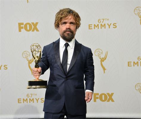 Peter Dinklage Defends 'Tiptoes' | old.russiancouncil.ru