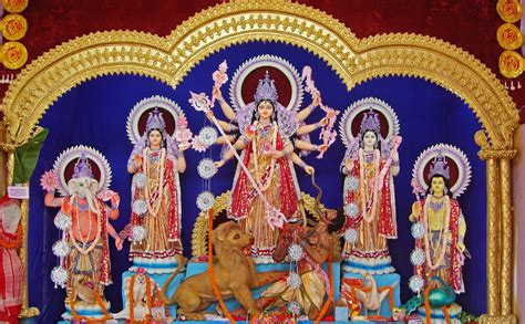 10 Durga Puja pandals in Kolkata one shouldn't miss