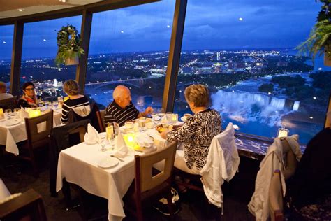 Niagara Falls Restaurants | 360 Degree's of Awesome - Skylon Tower