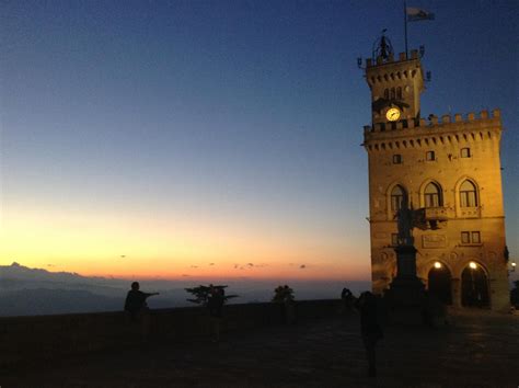 Piazza della Libertà at sunset : r/RepubblicaDiSanMarino