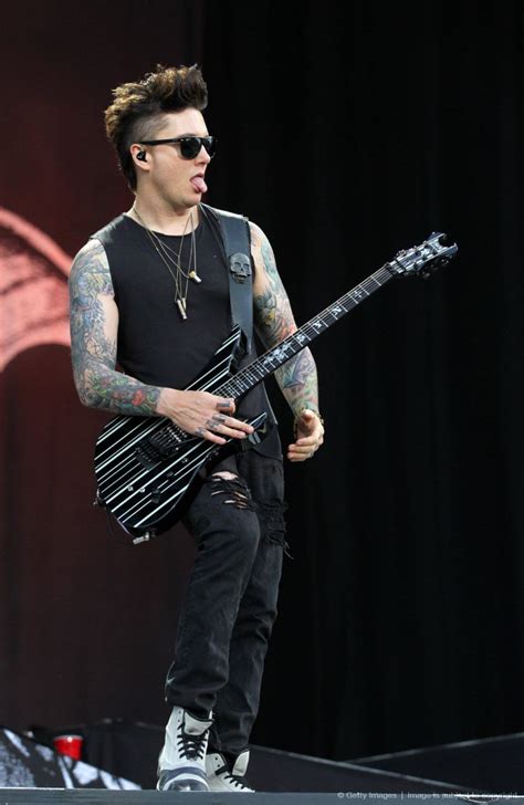 √ Avenged Sevenfold Guitars