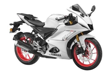 Yamaha YZF-R15 V4 2023 trình làng với bộ dạng bắt mắt và nổi bật hơn