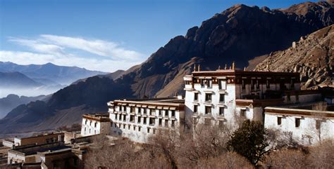 Explore Tibet Tour | 6 Days Tibet Tour Package Itinerary and Cost (Booking for 2022)