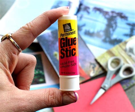 Glue Sticks 101 : 3 Steps (with Pictures) - Instructables