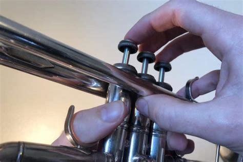 How To Hold A Trumpet Correctly: A Guide For Beginners