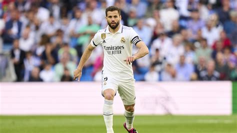 Mercado de fichajes | El Real Madrid hace oficial la renovación de Nacho hasta 2024 - Eurosport