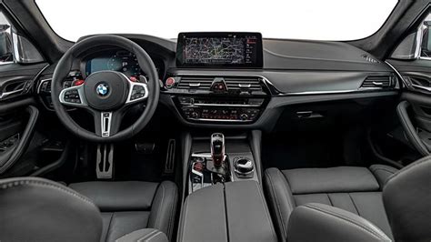BMW M5 CS, with a 626hp, V8 engine, teased | NewsBytes