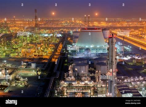 Jubail industrial hi-res stock photography and images - Alamy