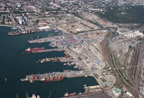 Novorossiysk port to boost ship handling capacity to 10,000 TEU - WORLD SHIPPING - SeaNews