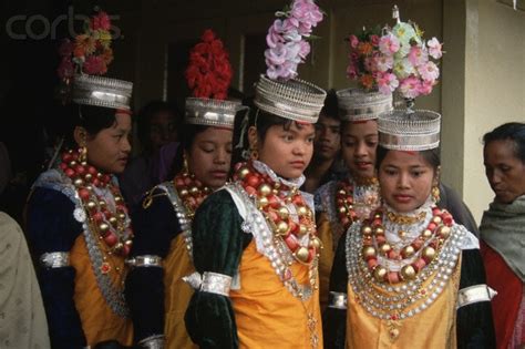 KHASI TRADITIONAL JEWELERY | Northeast india, India dress, Manipur