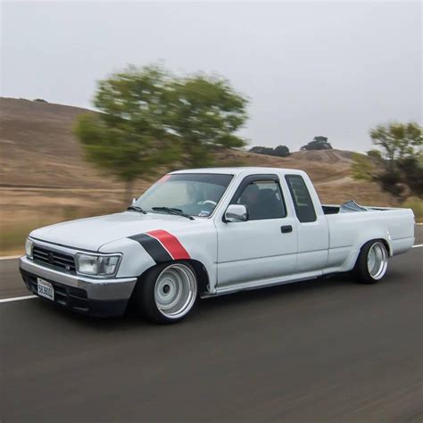 Toyota Hilux Mini Truck