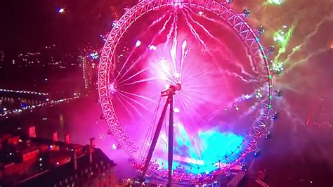 London fireworks 2021 - YouTube