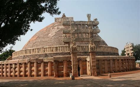 Sacred Stupas and Precious Pagodas: The Many Roles of Reliquaries in ...