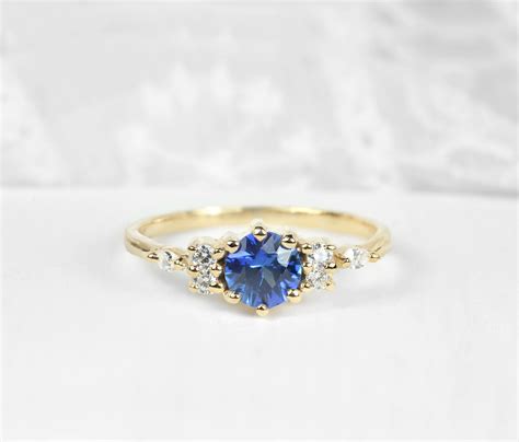 Blue Sapphire Engagement Ring Blue Sapphire and Diamond - Etsy