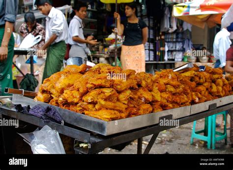 Yangon Street Food Stock Photo - Alamy