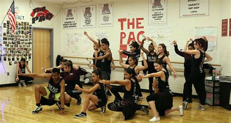 Hip hop nonstop: Walden Grove dance team becomes internet sensation ...