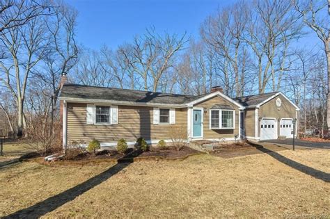 Tolland, CT Real Estate - Tolland Homes for Sale | realtor.com®