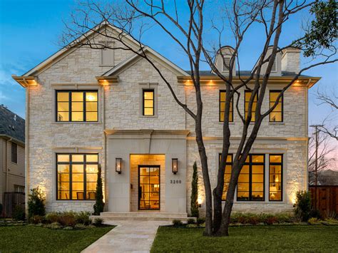 Transitional Luxury Home in Dallas, Texas | Transitional house, House ...