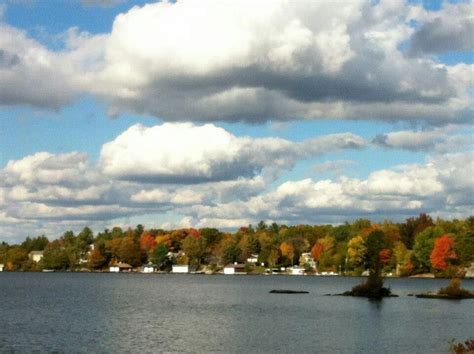 Muskoka fall | Breathtaking places, Most beautiful places, Beautiful spots