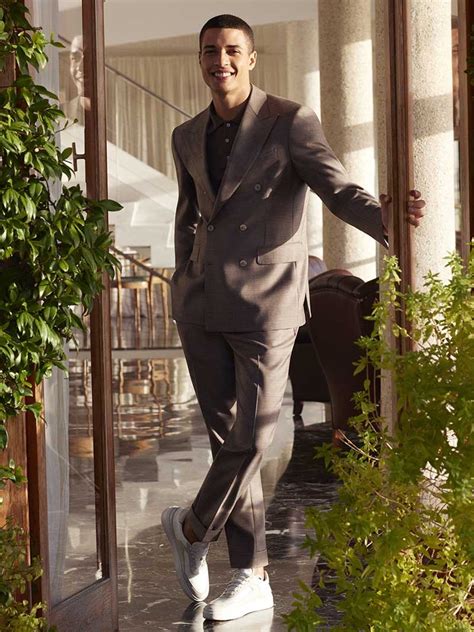 Canali Spring 2023 Campaign – The Fashionisto