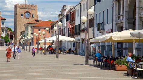 Piazza Ferretto, ITA : locations de vacances | Abritel