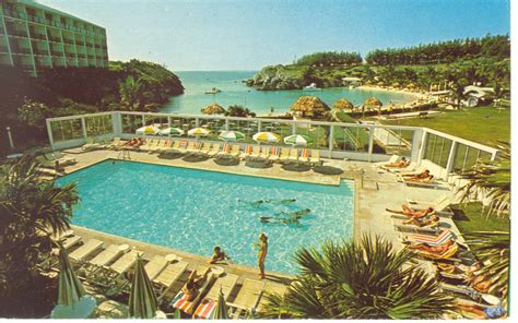 Southampton Bermuda Sonesta Beach Hotel Postcard P14306 1980