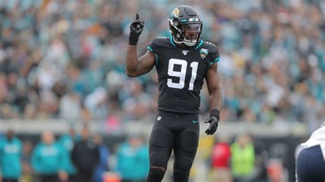 5 Things to Know About Yannick Ngakoue