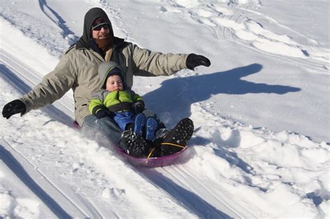 Where to Go Sledding in Milwaukee: 12 Great Hills and Parks