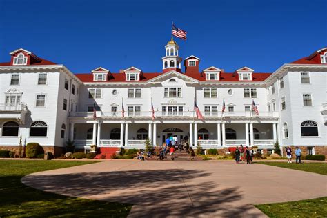 Mille Fiori Favoriti: The Stanley Hotel, Estes Park--America's Most Haunted Hotel?