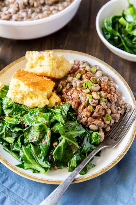 Southern Style Vegan Black Eyed Peas Recipe - The Wanderlust Kitchen