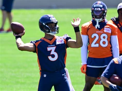 Denver Broncos early 2023 roster projection before training camp