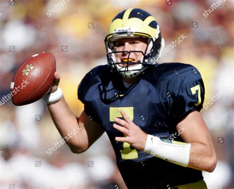 HENNE MICHIGAN QUARTERBACK CHAD LOOKS PASS Editorial Stock Photo - Stock Image | Shutterstock