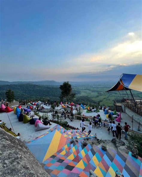 Obelix Hills Sunset View Jogja Lokasi Dan Harga Tiket Masuk Terbaru ...