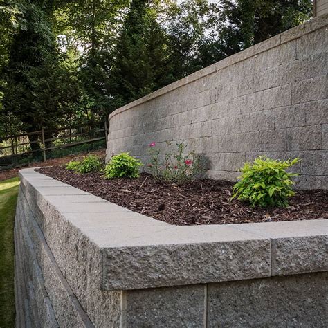 Belgard Diamond® Pro Straight Face Wall Blocks