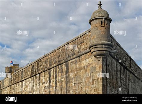 The ramparts of the walled city of Saint-Malo Stock Photo - Alamy