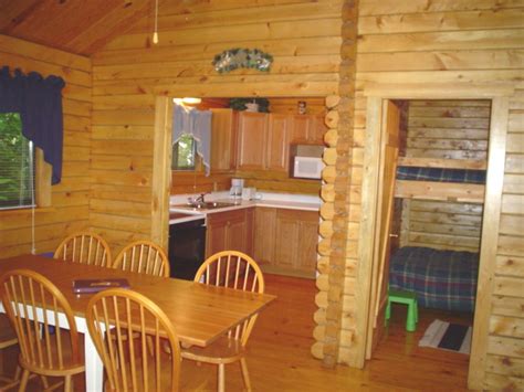 Yogi Bear's Bunk House - Cabin 40 | Yogi Bear's Jellystone Park™ in Millrun