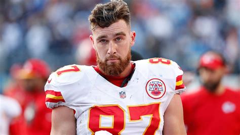 Travis Kelce is the best tight end in NFL history