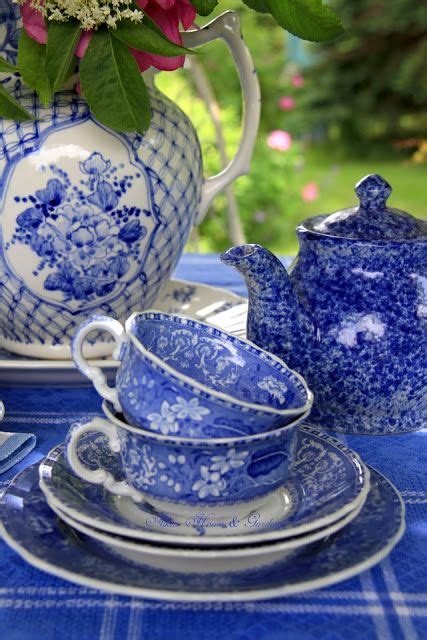 Blue & White Afternoon Garden Tea | Blue dinnerware, Blue and white china
