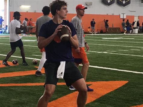 How No. 1 quarterback Arch Manning spent his month after Clemson visit